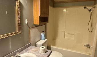 9123 Farm Road 1232, Aurora, MO 65605