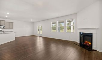 648 KIMBERWICK Dr, Locust Grove, GA 30248