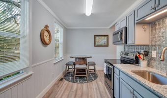 409 Heyward St, Beaufort, SC 29902