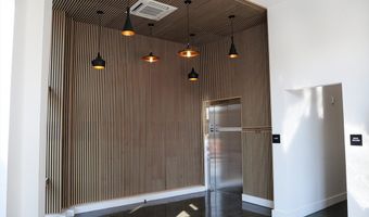 38 Hichborn 204, Boston, MA 02135