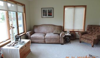 124 Lakefront Ln, Barton, VT 05822