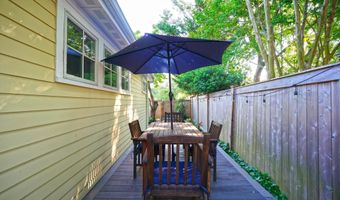 111 MCFEE St, Lewes, DE 19958
