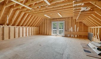 85 Bedford St, Bath, ME 04530