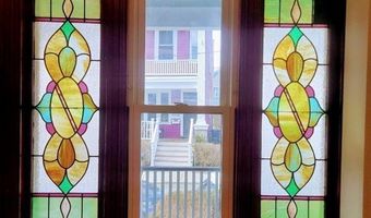 8 Dawes St, Boston, MA 02125