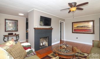 414 S Chester St S, Blacksburg, SC 29702