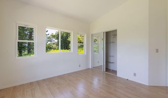 601 N Honokala Rd B, Haiku, HI 96708