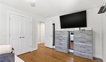 3811 Mendon Rd, Cumberland, RI 02864