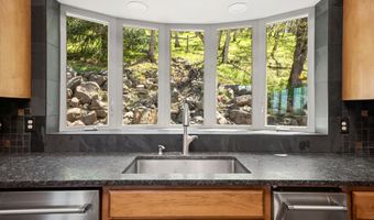 3729 Old Hwy 99, Ashland, OR 97520