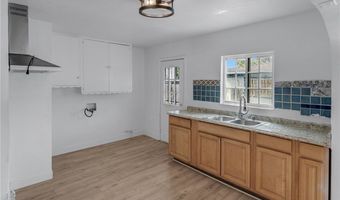 902 N Mayo Ave, Compton, CA 90221