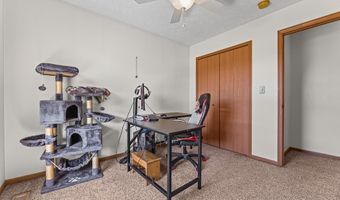 2610 Blenheim Ave, Alliance, OH 44601