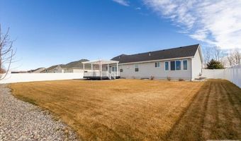 1952 47th St, Ammon, ID 83401