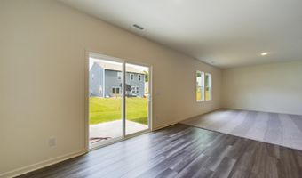 32 Moss Oaks Ct, Angier, NC 27501