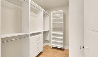 8613 MELWOOD Rd, Bethesda, MD 20817