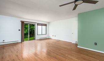 21 Pine Ct 21, Cromwell, CT 06416