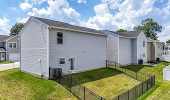 677 Crossings Ln, Akron, OH 44320
