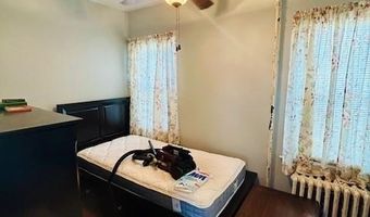 92 Halleck Ave, East Providence, RI 02915