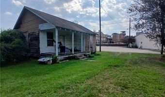 231 MARTIN LUTHER KING JR Dr, Bogalusa, LA 70427