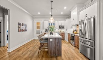 1121 Essex Dr, Benton, AR 72019