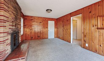 523 S Royal Ave, Eagle Point, OR 97524