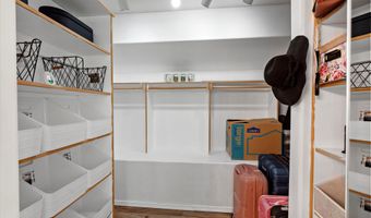 13404 Mainsail Dr, Anchorage, AK 99516