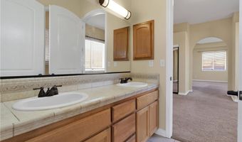 21777 Poppy Rd, Apple Valley, CA 92308