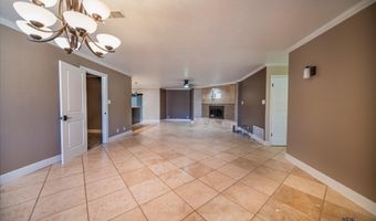 1403 S Country Club Cir, Carlsbad, NM 88220
