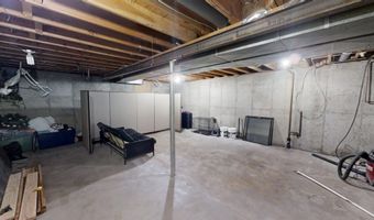 2040 W 41st St, Casper, WY 82604