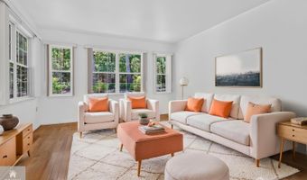 20 Valley Stream Pl, Barnegat, NJ 08005