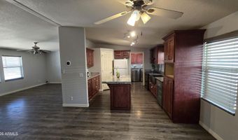 2200 N Delaware Dr 32, Apache Junction, AZ 85120