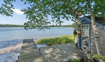 3 Tidewater Cv, Falmouth, ME 04105