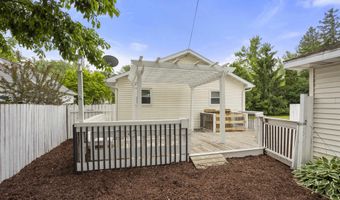 1318 W HARRIS St, Appleton, WI 54914