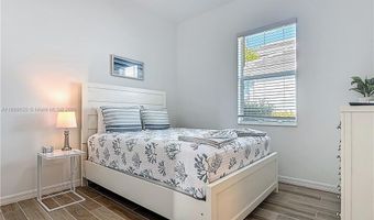 5950 Berwick Ln, Ave Maria, FL 34142