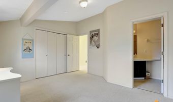 1854 Buccaneer Pl, Anchorage, AK 99501
