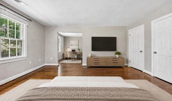 3802 IVANHOE Ln, Alexandria, VA 22310