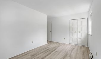 104 HAMPSTEAD Dr, Ambler, PA 19002