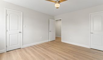 46 S Seas Ct, Barnegat, NJ 08005