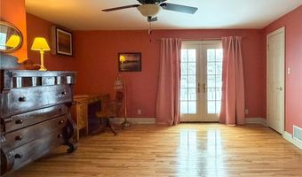 2642 Remington Rd, Utica, NY 13501