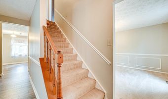 3381 MONARCH Ln, Annandale, VA 22003