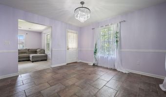 18 ARDSLEY Cir, Dover, DE 19904