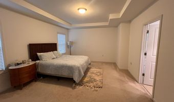 2821 Haw River Trl, Apex, NC 27502