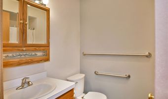 5180 Winthrop Dr, Austintown, OH 44515