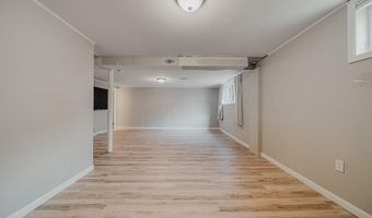 5135 Fairlane Rd, Columbus, OH 43207