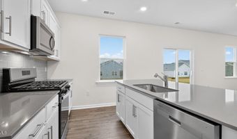 58 Green Laurel Dr, Angier, NC 27501