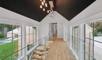 510 Abrahams Path, Amagansett, NY 11930