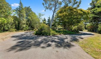705 OHIO Ave, Bandon, OR 97411