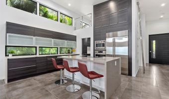 47-409 Kamehameha Hwy B, Kaneohe, HI 96744