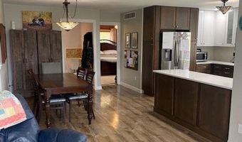 208 Broadmore Cir, Angola, IN 46703