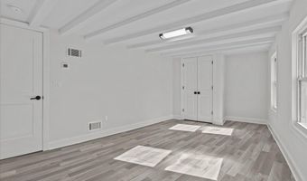 35 Church St, Allentown, NJ 08501