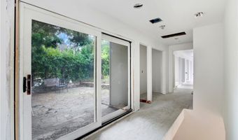 1330 San Remo Dr, Pacific Palisades, CA 90272