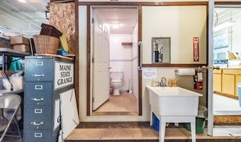 146 State St, Augusta, ME 04330